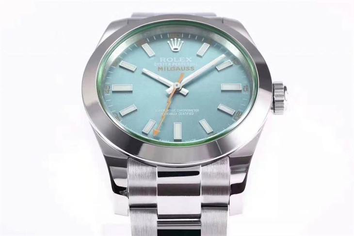 DJ厂劳力士绿玻璃闪电针复刻表会一眼假?