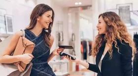 服装学院第十一期:导购基本功：12个成交机会，6个促单方法，1句引流话术！