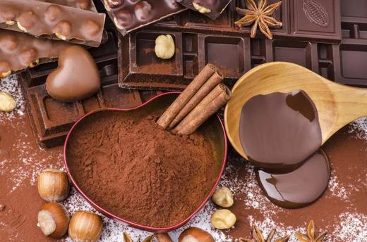 幸福信号满格 每一口都是快乐🥰【舒芙里爆浆蛋糕🍰】🌈脏脏流心蛋糕🍰💓香甜丝滑，咬一口还会爆浆～ ☁蛋糕胚子松软可口，甜度适中 ，丝滑爆浆，浓浓的巧克力 商品图7