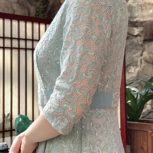 SAINT L’UCK/圣媛女装新款中长蕾丝连衣裙SA220L22 商品图4