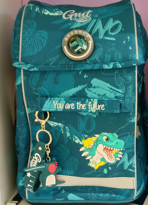 【云粉节】 9楼光明园迪    GMT护脊书包( 1-3年级学生书包0吊牌价798 元   活动价 678元 商品图0