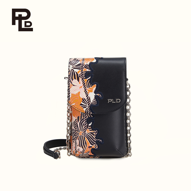 保兰德PLD东方雅奢HUG拥抱系列链条手拿包通勤必备女包