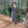 圣三利女装秋季中长款花色圆领连衣裙SL1937404 商品缩略图0