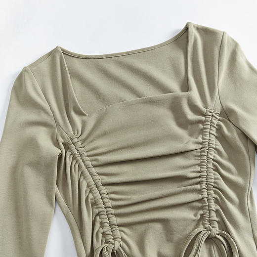 法式方领纯色长袖a字连衣裙秋季新款气质抽褶显瘦长款裙子V1831974 商品图5