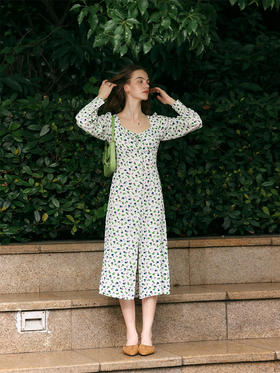 【周四精选福利】HeyDress法式方领连衣裙女复古收腰开叉设计长袖气质碎花裙子