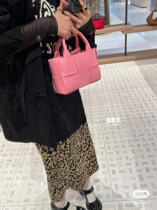定制版本出 全套包装 
bv 2023新款candy arco 商品图5