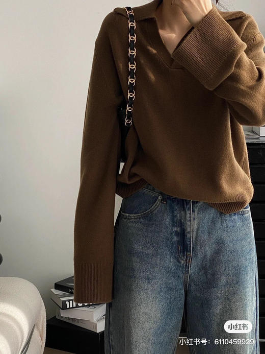 360包邮🉐️
高定hobo 全套包装
小羊皮材质 〰️ 商品图6