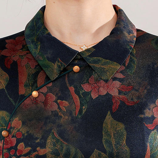 QYM MB2302印花复古优雅时尚连衣裙娃娃领优雅气质A字裙 商品图3