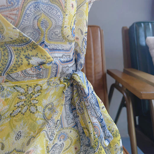 圣三利女装 新款印花中长款X形连衣裙SL2027107 商品图4