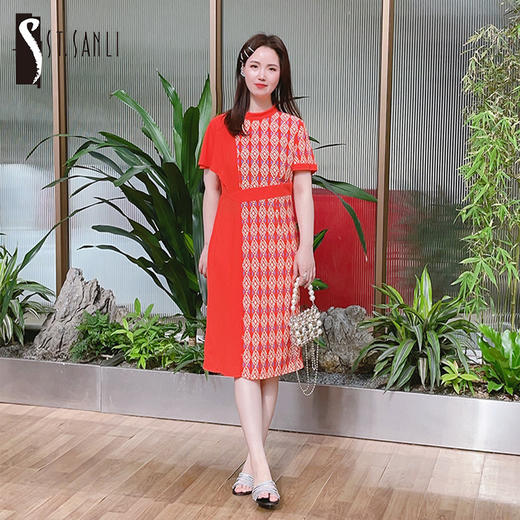 圣三利女装 优雅时尚中长款拼接印花垂感连衣裙SL2027240 商品图0