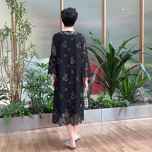 圣三利女装 公主袖A字型散摆长款金线蕾丝镂空连衣裙SL2017183 商品图2