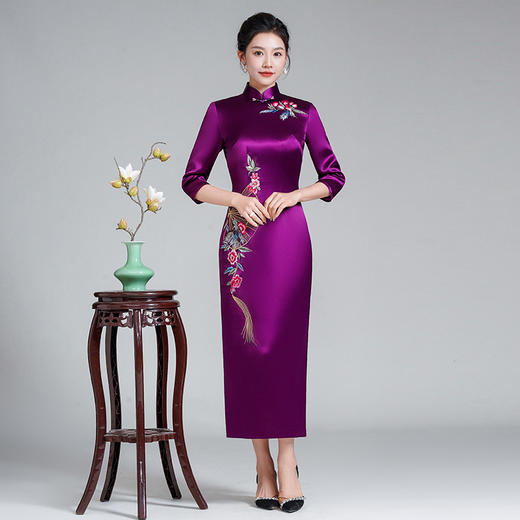 LHS-A281刺绣醋酸缎喜婆婆婚宴装旗袍新款连衣裙婚礼礼服春秋 商品图0