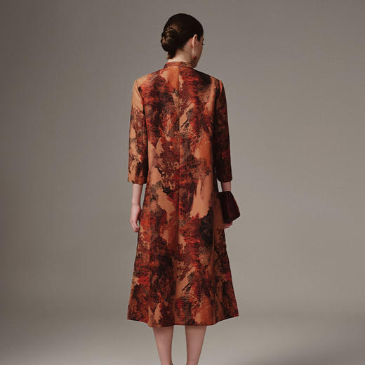 TANGY Collection天意高端2023秋季新品商场同款染秋系列女士桑蚕丝连衣裙 商品图2