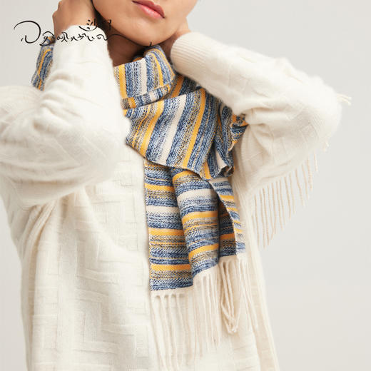 西藏手工氆氇羊绒流苏围巾SJF95P557W 江孜系列 商品图3