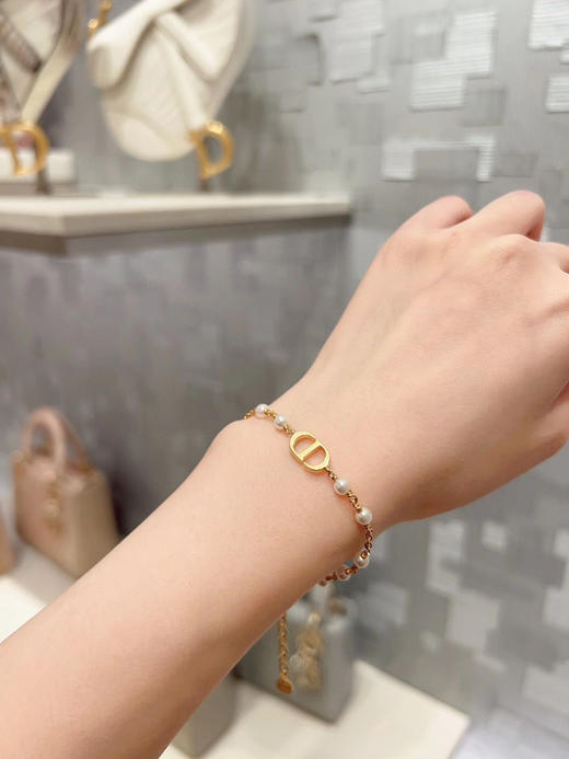 特价180包邮🉐️配包装
Dior迪奥CD珍珠手链 商品图4