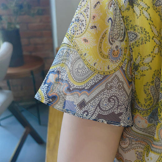 圣三利女装 新款印花中长款X形连衣裙SL2027107 商品图5