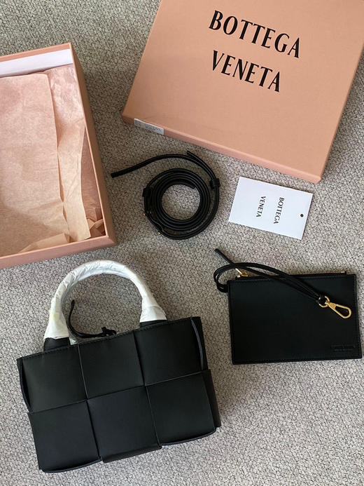 定制版本出 全套包装 
bv 2023新款candy arco 商品图0