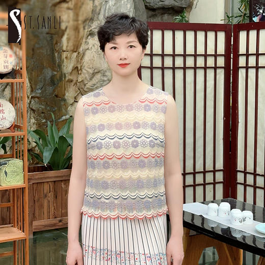 圣三利女装新夏季拼接修身款蕾丝镂空上衣，背心SL2013117 商品图0