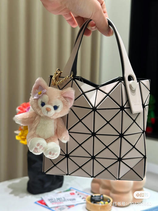 三宅𝟐𝟎𝟐𝟑最新小方盒（配链条） 商品图4