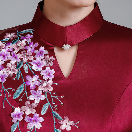 LHS-A26新款喜婆婆立体刺绣旗袍婚宴婚庆短袖结婚礼服 春夏 商品图1