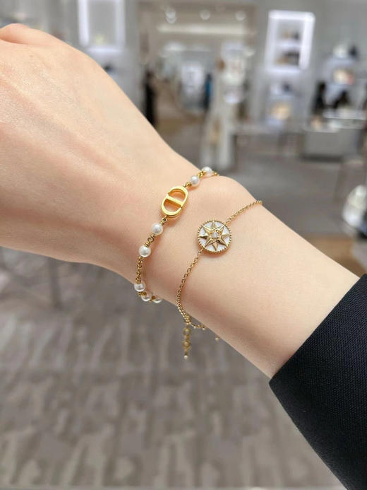 特价180包邮🉐️配包装
Dior迪奥CD珍珠手链 商品图6