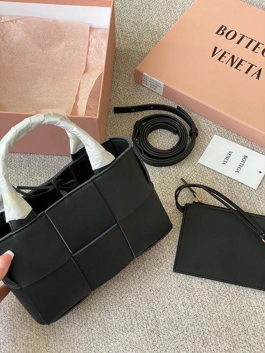 定制版本出 全套包装 
bv 2023新款candy arco 商品图1