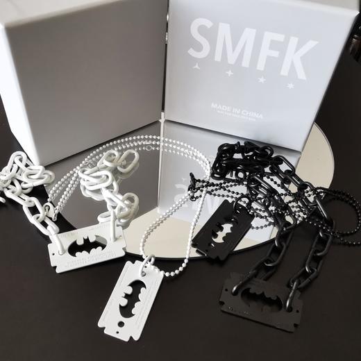 【亏本清仓】SMFK 暗黑骑士蝙蝠侠系列合作款刀片项链（不支持退换） [福利品] 商品图0
