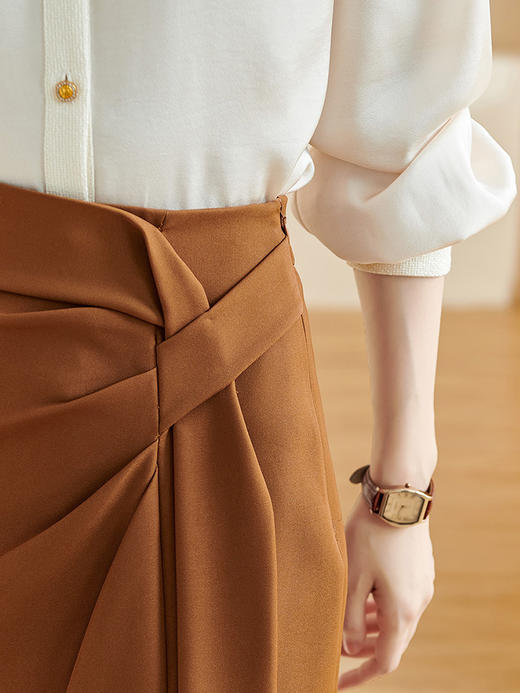 剩S/M/XL 米思阳2026春季新款通勤OL风纯色半身裙修身褶皱绑带开叉裙子2497 商品图4