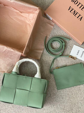 定制版本出 全套包装 
bv 2023新款candy arco