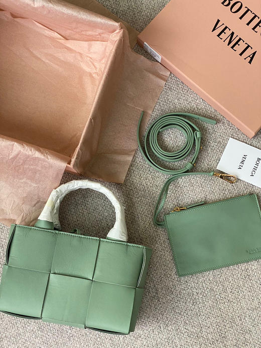 定制版本出 全套包装 
bv 2023新款candy arco 商品图0