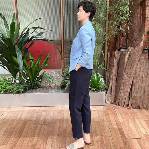 圣三利女装 新款简约时尚锥形纯色肌理九分烟管女裤SL2016120 商品图1