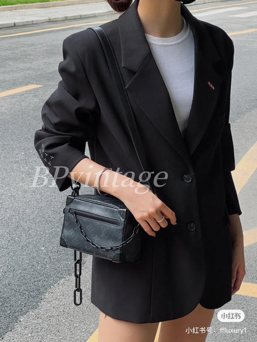 特价 499包邮🉐️
驴家 mini soft trunk盒子包 商品图1