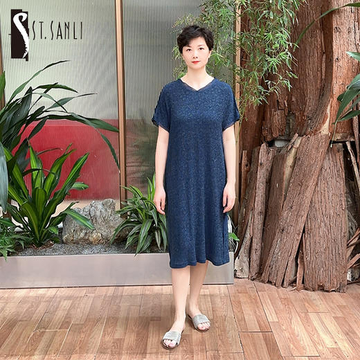 圣三利女装 茧型褶皱微弹金丝中长款连衣裙SL1927226 商品图0