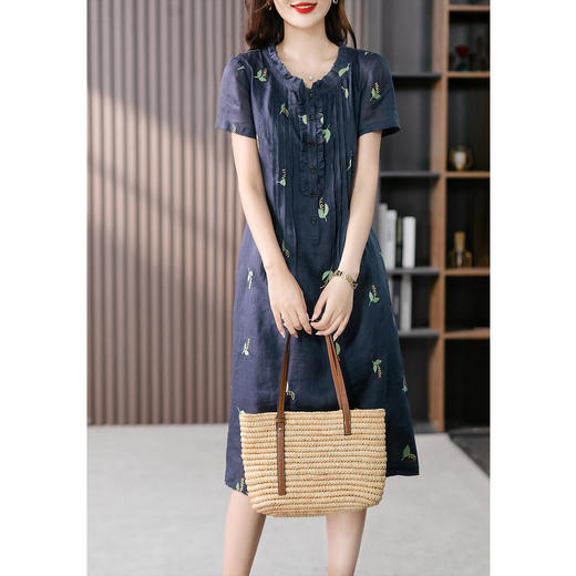 UG【定制10天】时尚碎花苎麻连衣裙女2023夏季新款韩版气质显瘦中长款裙子 商品图3