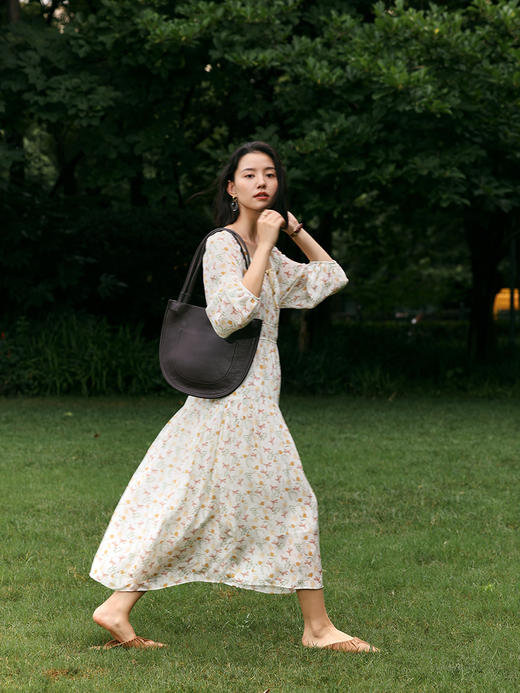 【周四精选福利】HeyDress法式碎花连衣裙U领收腰设计感长袖温柔A字裙子 商品图3