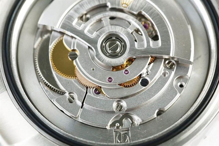 AR厂劳力士日志的机芯耐用吗？-怎么去购买真正的AR厂劳力士日志复刻表？