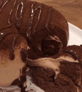 幸福信号满格 每一口都是快乐🥰【舒芙里爆浆蛋糕🍰】🌈脏脏流心蛋糕🍰💓香甜丝滑，咬一口还会爆浆～ ☁蛋糕胚子松软可口，甜度适中 ，丝滑爆浆，浓浓的巧克力 商品图4