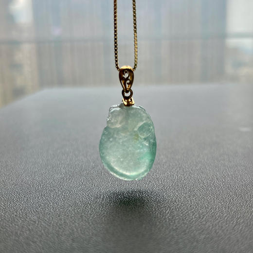 冰种飘阳绿翡翠桃子 商品图8