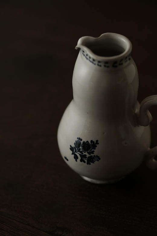 中田雄一96青花蝶文 注器 商品图1