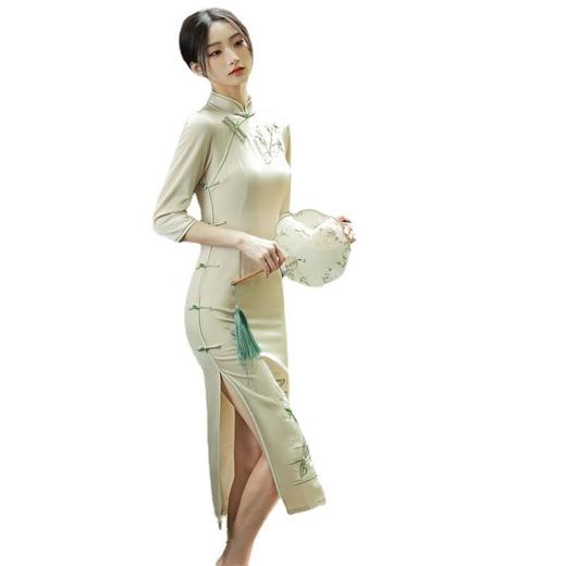 2023秋季新款中袖仿醋酸刺绣长款旗袍连衣裙清新文艺古法少女旗袍 商品图4