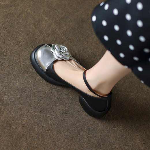 时尚百搭，圆头花朵厚底单鞋WXJ-X333-5 商品图4