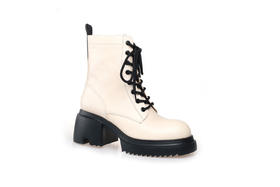 豪麟名鞋奥莱迪嘉女鞋马丁靴牛皮革DJHJA32WN020白色  原价2460元