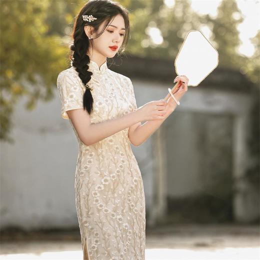 2023春夏新款刺绣中长款旗袍连衣裙 清新文艺少女改良旗袍年轻款 商品图3