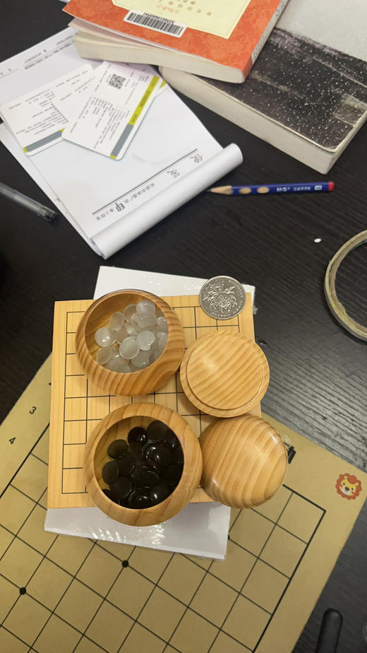 非常迷你本榧棋墩，颜色请备注。980元含棋墩一个，罐一对，棋子一小份。装饰品 商品图14