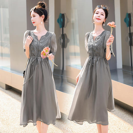 舒适百搭，天丝刺绣系腰带宽松版显瘦中长裙（85-150斤可穿）HR-SYY2313-1 商品图0