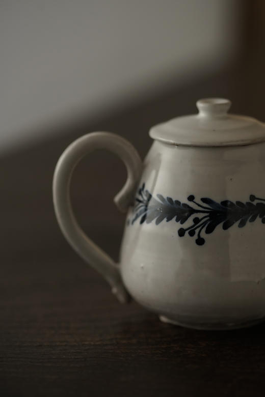 中田雄一55青草花结文茶壶 商品图1