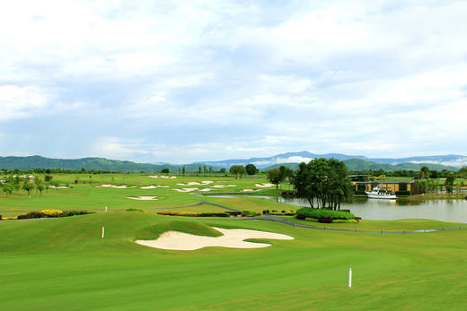 考艾查恩维牧场乡村俱乐部 Rancho Charnvee Resort & Country Club  | 泰国高尔夫球场 俱乐部 | 考艾高尔夫 商品图1