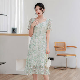【清仓超15天不保价】奢姿2025年夏季新款大码女装碎花裙子胖妹妹方领鱼尾时尚连衣裙9932825862【1】