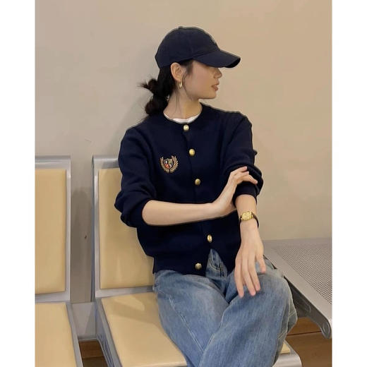 学院刺绣针织开衫 商品图0