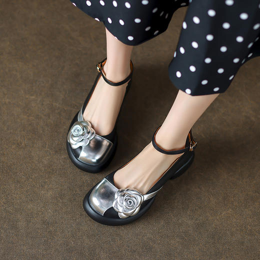 时尚百搭，圆头花朵厚底单鞋WXJ-X333-5 商品图3
